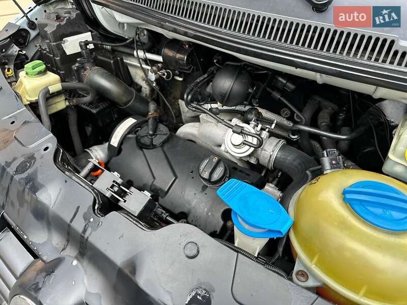 Мінівен Volkswagen Transporter 2007 в Києві