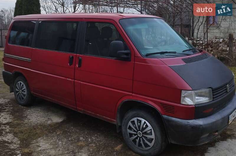 Минивэн Volkswagen Transporter 2000 в Глыбокой