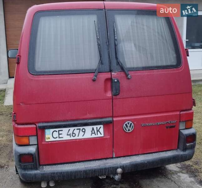 Минивэн Volkswagen Transporter 2000 в Глыбокой