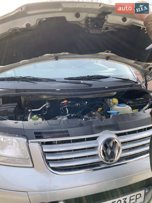 Минивэн Volkswagen Transporter 2007 в Тячеве