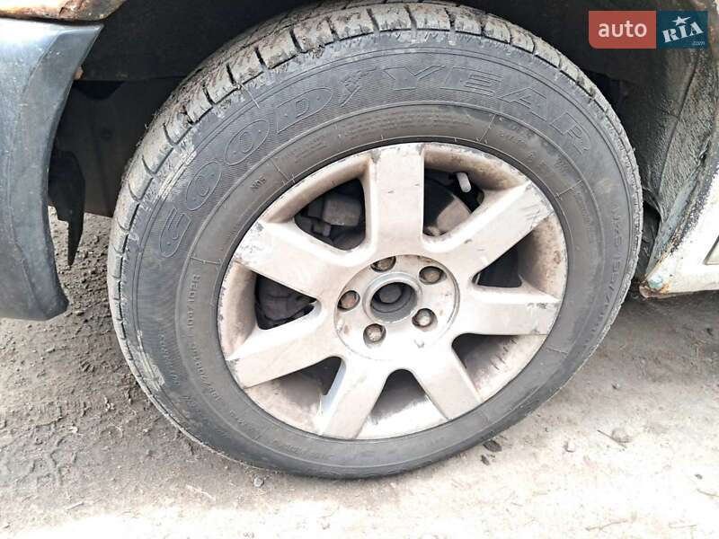 Минивэн Volkswagen Transporter 2003 в Киеве