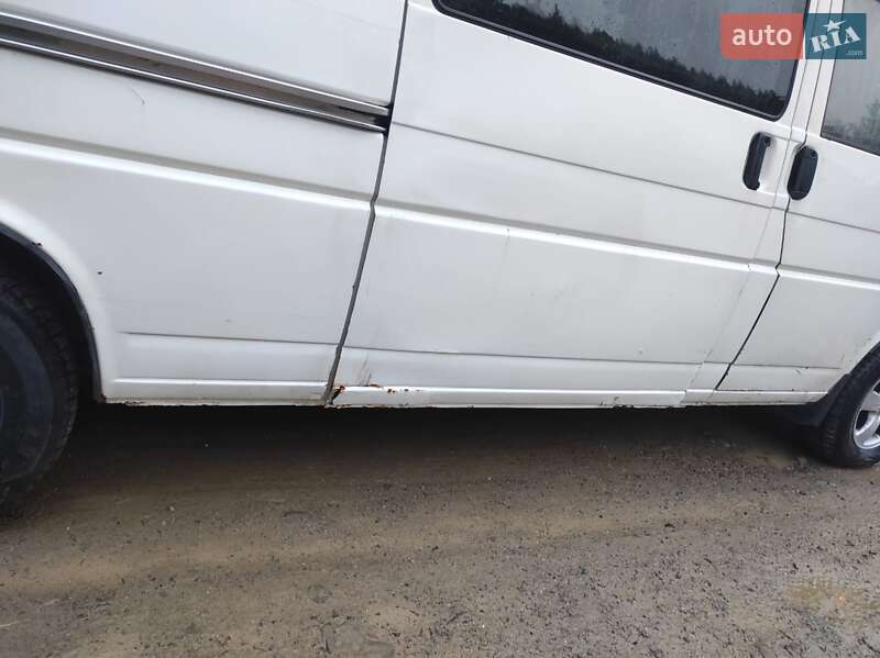Минивэн Volkswagen Transporter 1999 в Львове