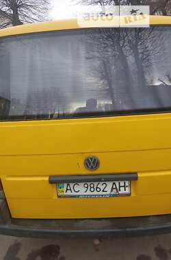 Минивэн Volkswagen Transporter 2000 в Нововолынске