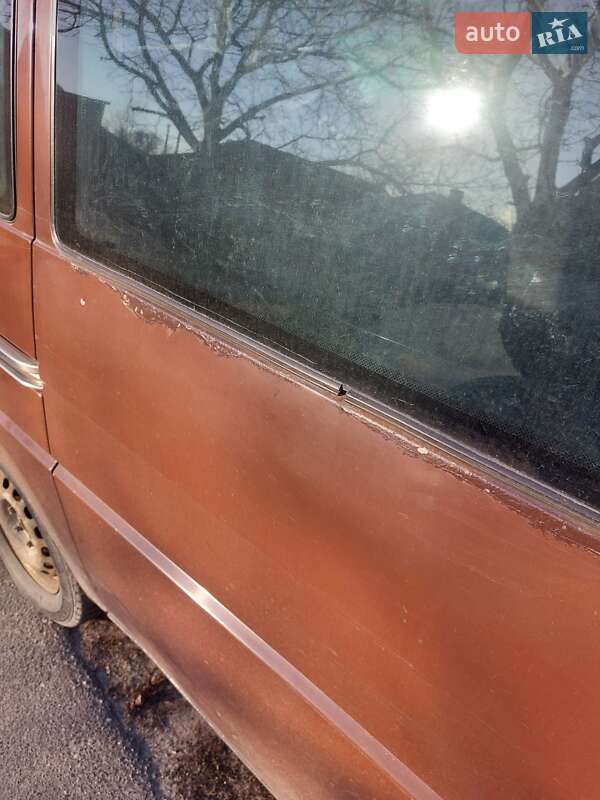 Минивэн Volkswagen Transporter 1999 в Хмельницком