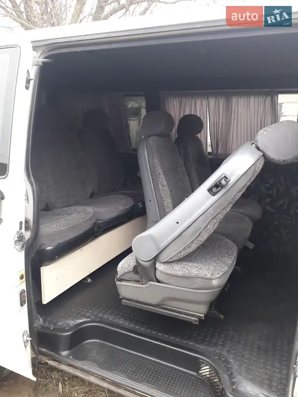 Volkswagen Transporter 1998 VIN WV1ZZZ70ZXH023414 фото оголошення 6 з 40