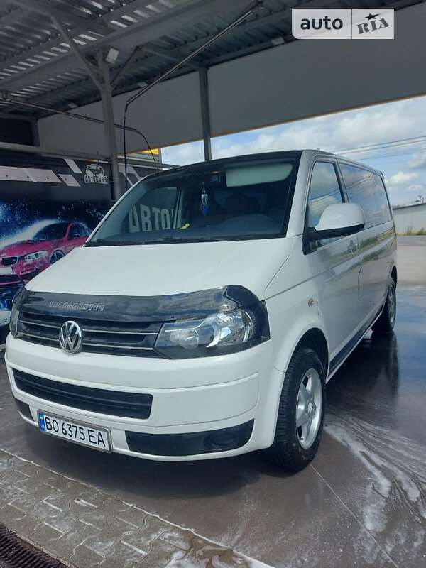 Минивэн Volkswagen Transporter 2012 в Тернополе