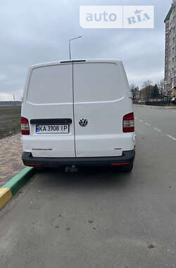 Грузовой фургон Volkswagen Transporter 2014 в Вишневом