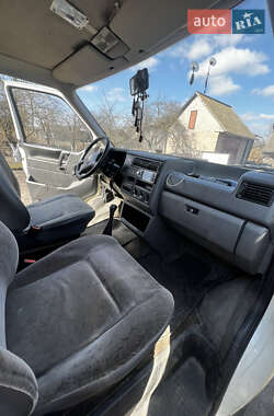 Минивэн Volkswagen Transporter 2001 в 
