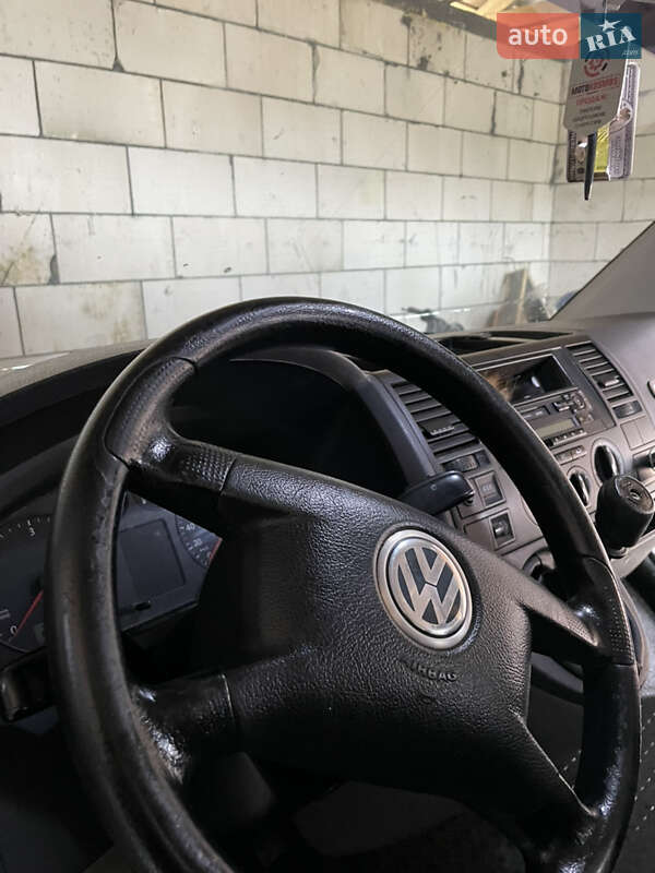 Минивэн Volkswagen Transporter 2004 в Рокитном фото 16 Минивэн Volkswagen Transporter 2004 в Рокитном