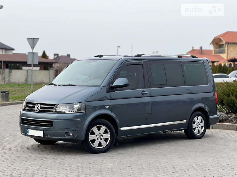 Мінівен Volkswagen Transporter 2009 в Одесі