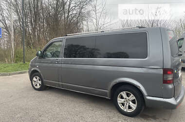 Минивэн Volkswagen Transporter 2010 в Львове