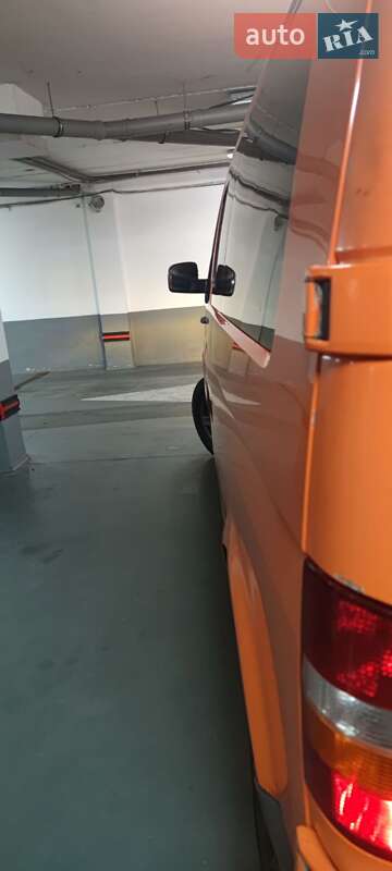Минивэн Volkswagen Transporter 2008 в Киеве