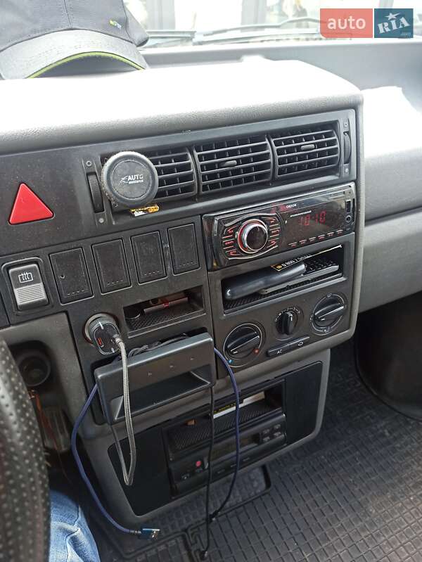 Минивэн Volkswagen Transporter 2002 в Шептицькому