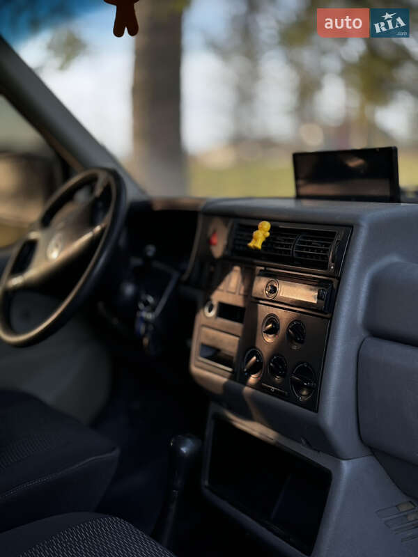 Минивэн Volkswagen Transporter 2002 в Тернополе