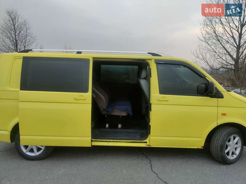 Минивэн Volkswagen Transporter 2006 в Киеве