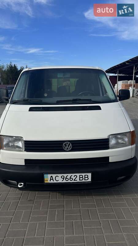 Минивэн Volkswagen Transporter 2001 в Владимир-Волынском