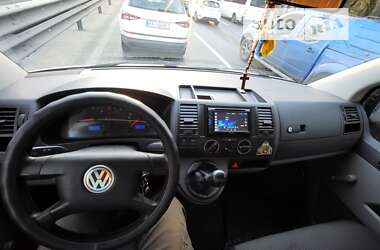 Минивэн Volkswagen Transporter 2006 в Киеве