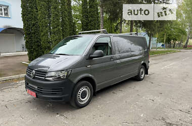 Грузовой фургон Volkswagen Transporter 2016 в Ровно