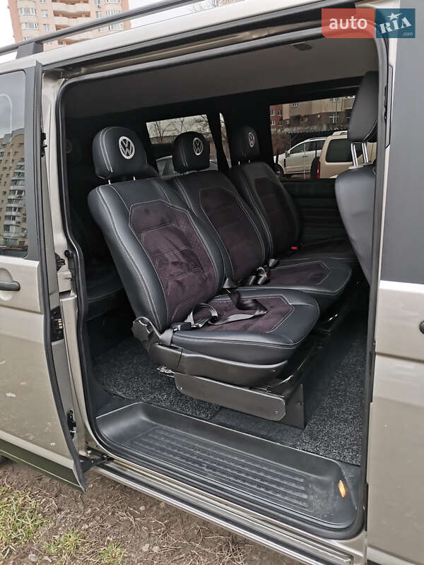 Минивэн Volkswagen Transporter 2013 в Кропивницком