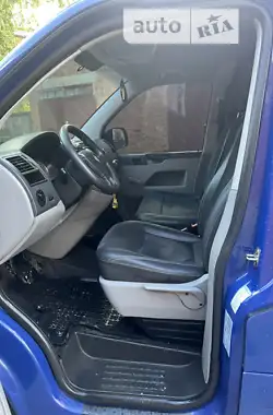 Volkswagen Transporter 2010