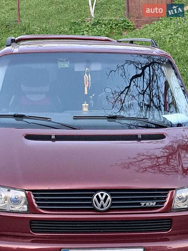 Минивэн Volkswagen Transporter 2002 в Хусте