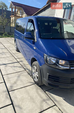 Минивэн Volkswagen Transporter 2016 в 