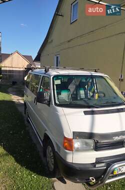 Минивэн Volkswagen Transporter 2000 в 