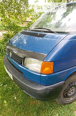 Грузовой фургон Volkswagen Transporter 2001 в Ивано-Франковске