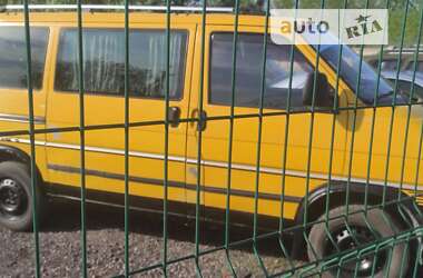Минивэн Volkswagen Transporter 1998 в Покровске