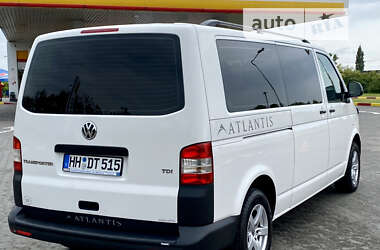 Минивэн Volkswagen Transporter 2015 в Черновцах