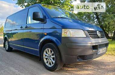 Минивэн Volkswagen Transporter 2005 в Сарнах