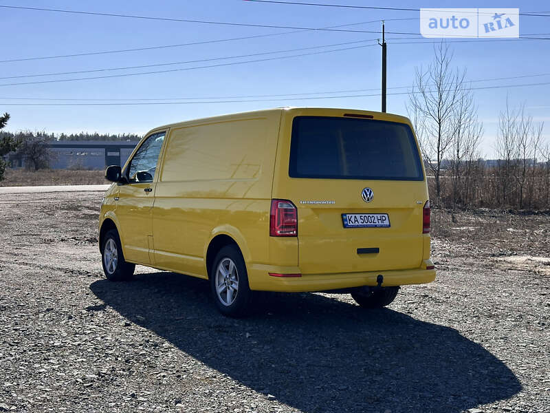 Мінівен Volkswagen Transporter 2017 в Києві