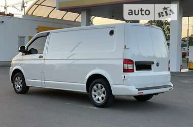 Вантажний фургон Volkswagen Transporter 2011 в Миколаєві