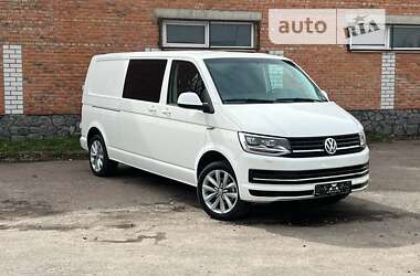 Вантажний фургон Volkswagen Transporter 2019 в Бердичеві