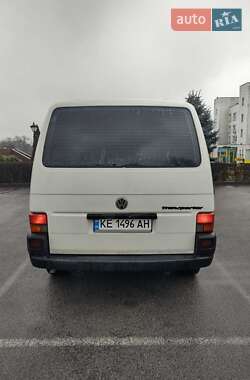 Минивэн Volkswagen Transporter 2000 в 