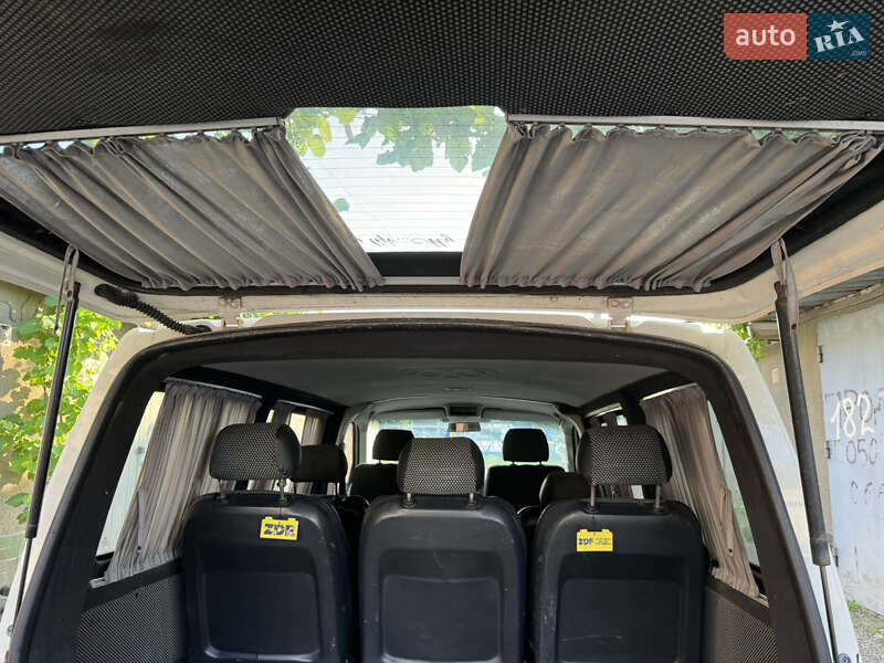 Минивэн Volkswagen Transporter 2005 в Черновцах