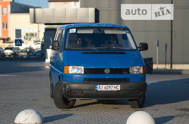 Грузопассажирский фургон Volkswagen Transporter 2001 в Киеве