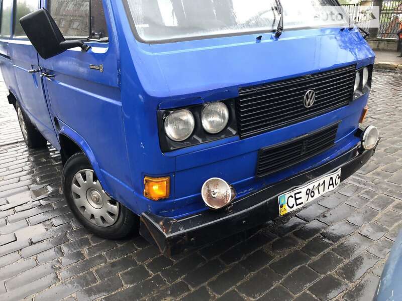 Мінівен Volkswagen Transporter 1981 в Сторожинці