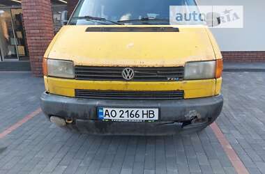 Мінівен Volkswagen Transporter 2000 в Тячеві