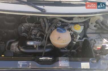 Минивэн Volkswagen Transporter 2002 в 