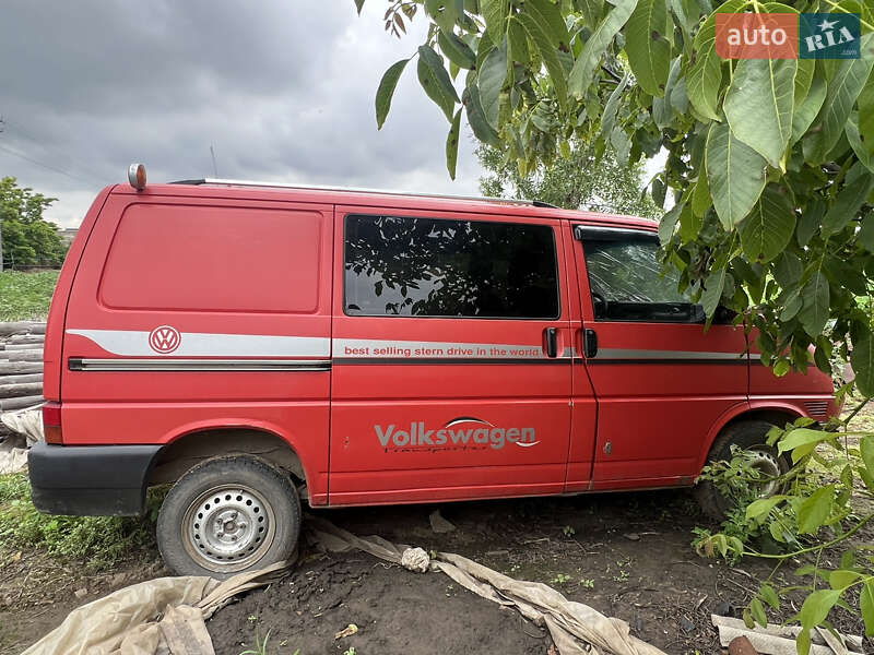 Минивэн Volkswagen Transporter 2001 в Беляевке