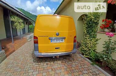 Мінівен Volkswagen Transporter 2006 в Тячеві