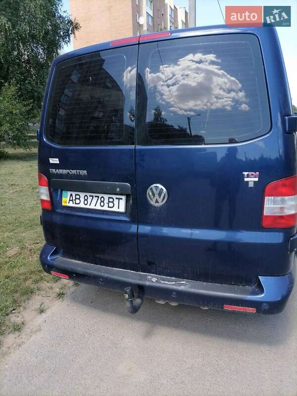 Минивэн Volkswagen Transporter 2009 в Новоднестровске