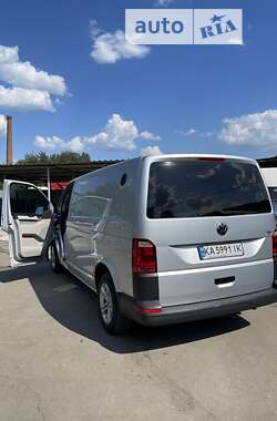 Вантажний фургон Volkswagen Transporter 2016 в Кривому Розі