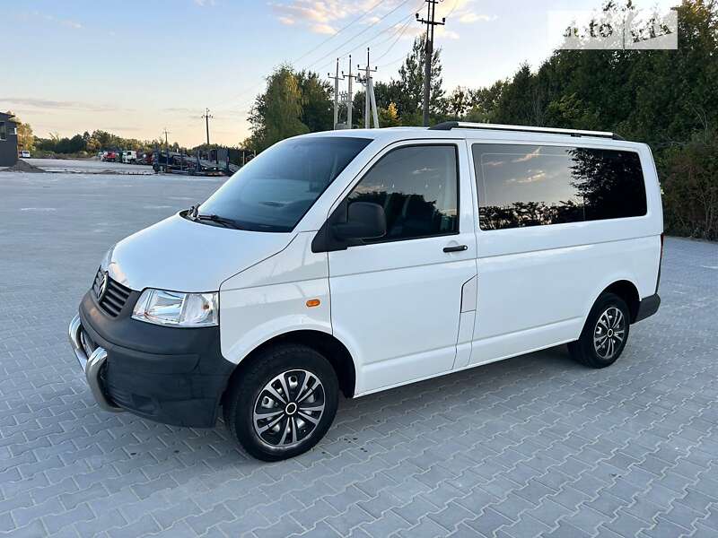 Минивэн Volkswagen Transporter 2007 в 