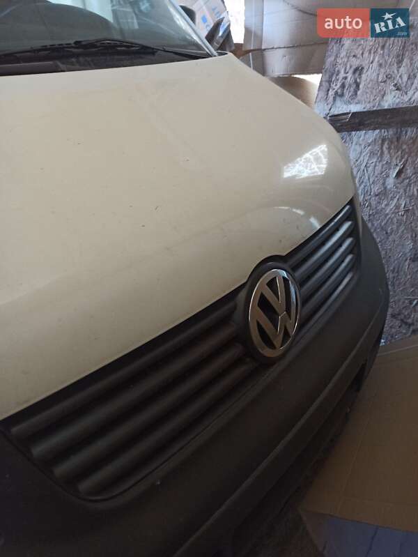 Минивэн Volkswagen Transporter 2006 в Калуше