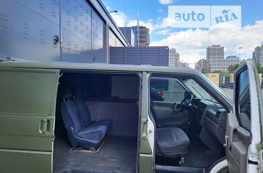 Минивэн Volkswagen Transporter 2000 в Киеве