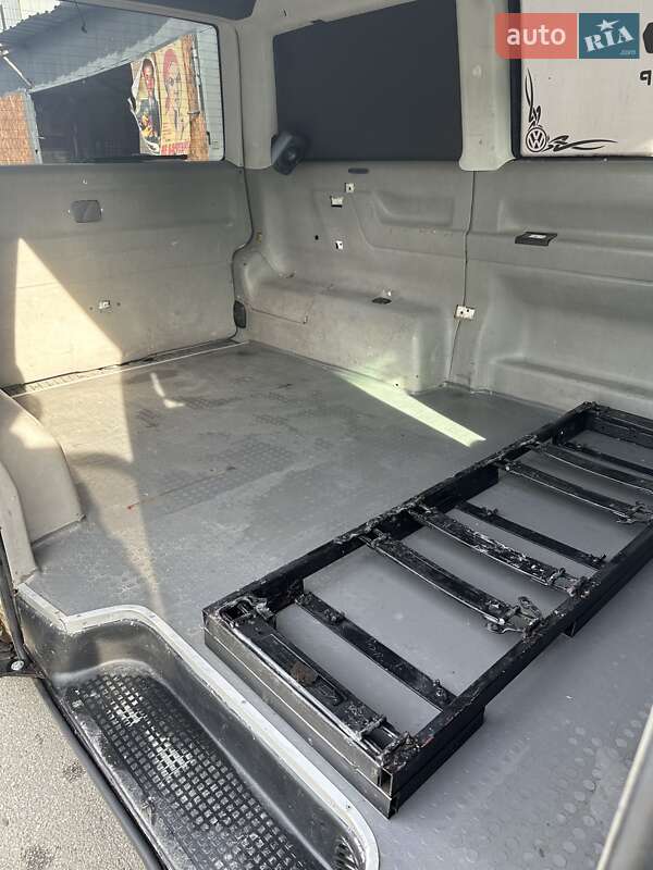 Минивэн Volkswagen Transporter 1999 в Киеве фото 30 Минивэн Volkswagen Transporter 1999 в Киеве