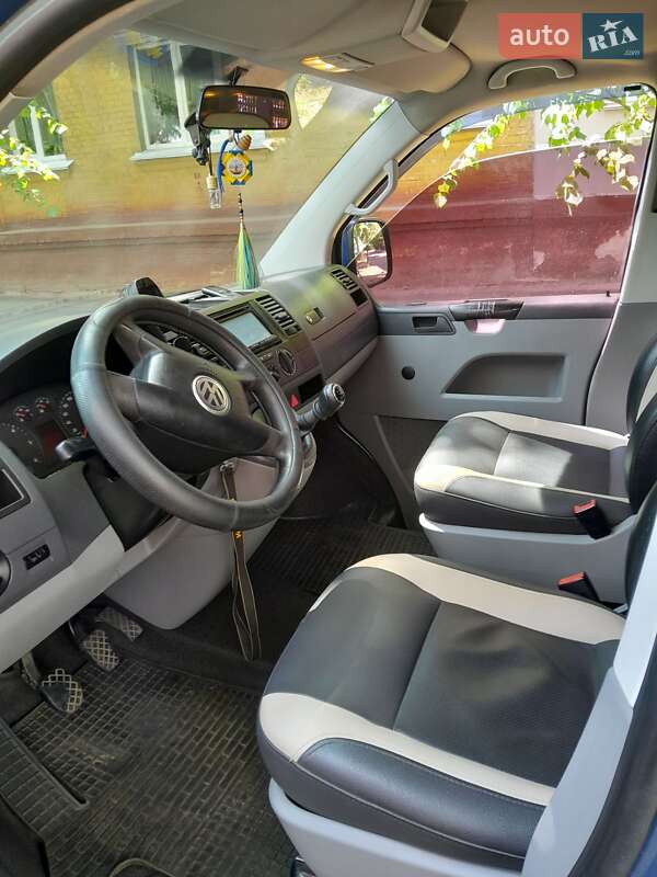 Минивэн Volkswagen Transporter 2005 в Чернигове