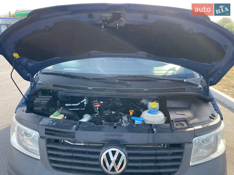 Мінівен Volkswagen Transporter 2009 в Полтаві